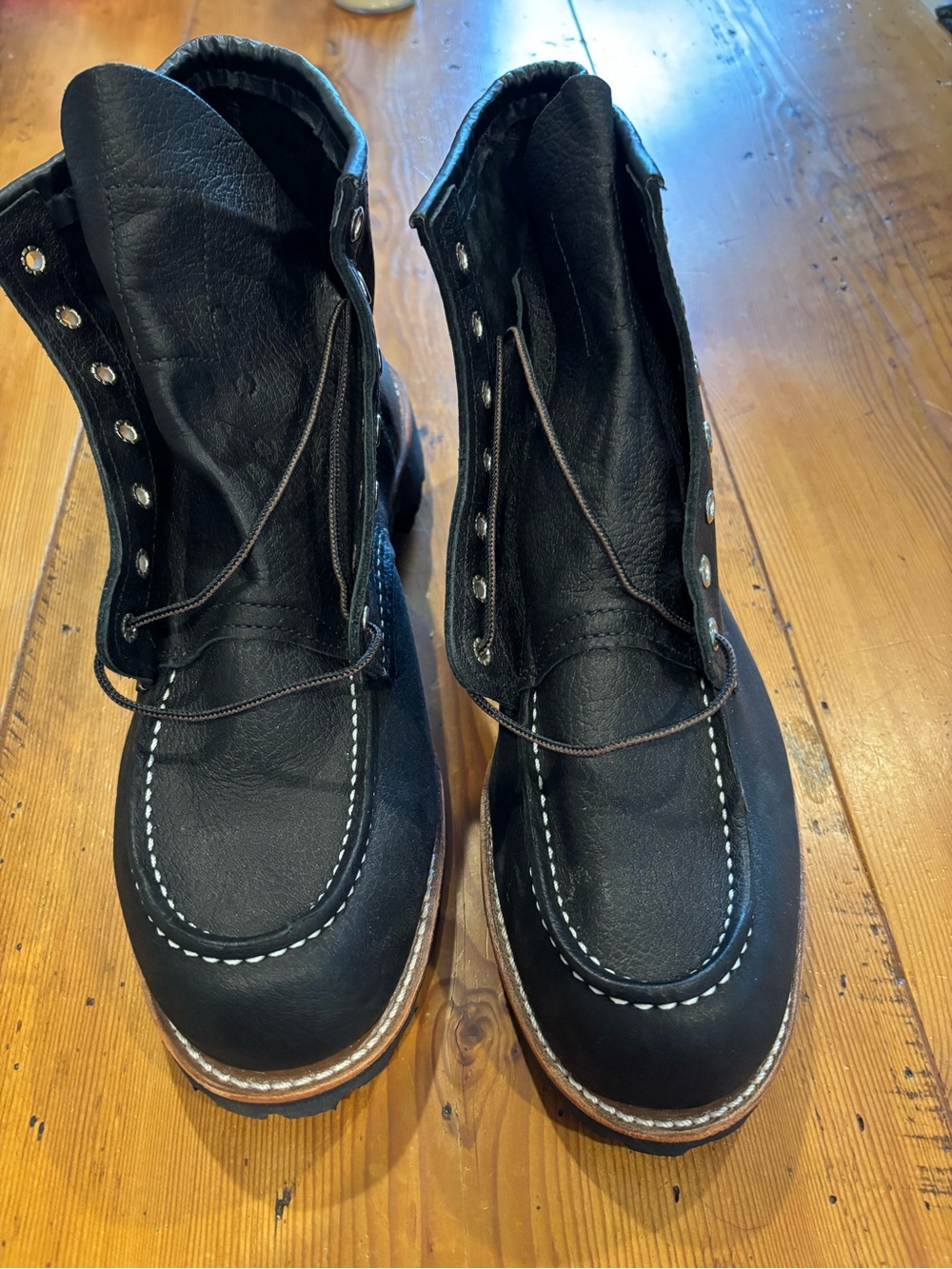 Redwing Men's Black Roughneck Full Grain Leather boots - never worn